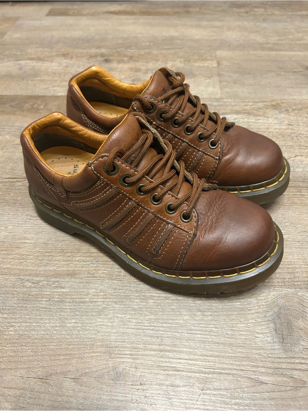 Vintage Dr. Martens Women’s Size 6 Chunky Platform Brown Leather Casual Shoes